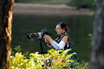Ellen Tinsley photographing raptors at Jordan Lake.jpg